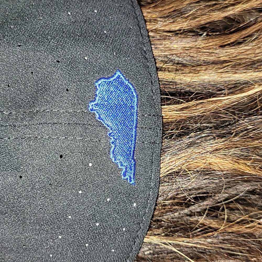 Nike. True. Dri-fit. University of Kentucky. UK. Men's size 8. Condition 9.5/10 - Picture 3 of 15